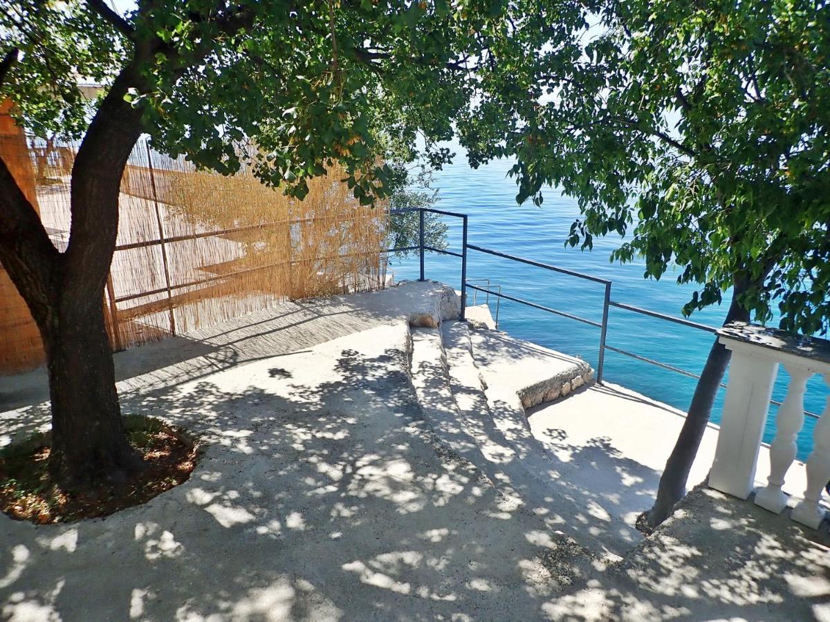 Apartments Lilly By The Sea Baric Draga Luaran gambar